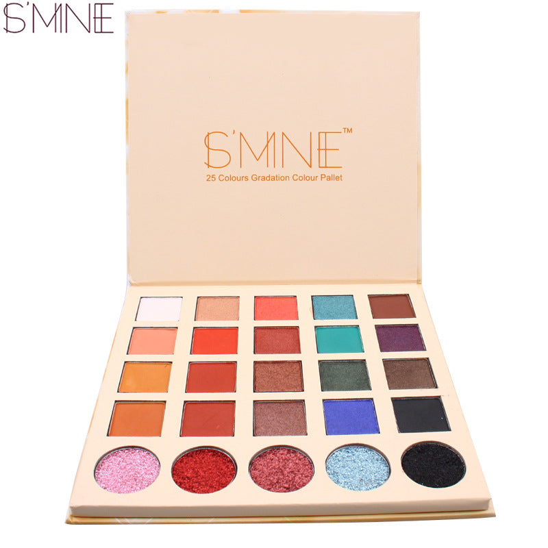 25-color shallot sequined eyeshadow disc, pearlescent matte eyeshadow disc is evenly colored without powder and no LOGO.